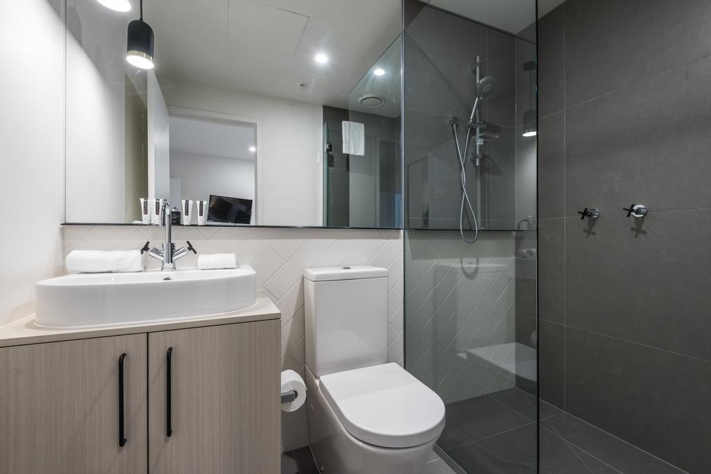 Playhouse Apartments Abbotsford Мельбурн Экстерьер фото