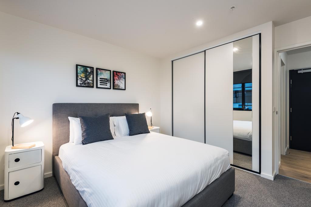 Playhouse Apartments Abbotsford Мельбурн Экстерьер фото