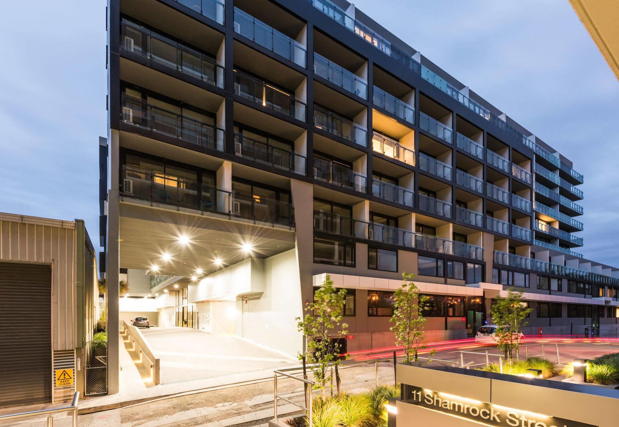 Playhouse Apartments Abbotsford Мельбурн Экстерьер фото