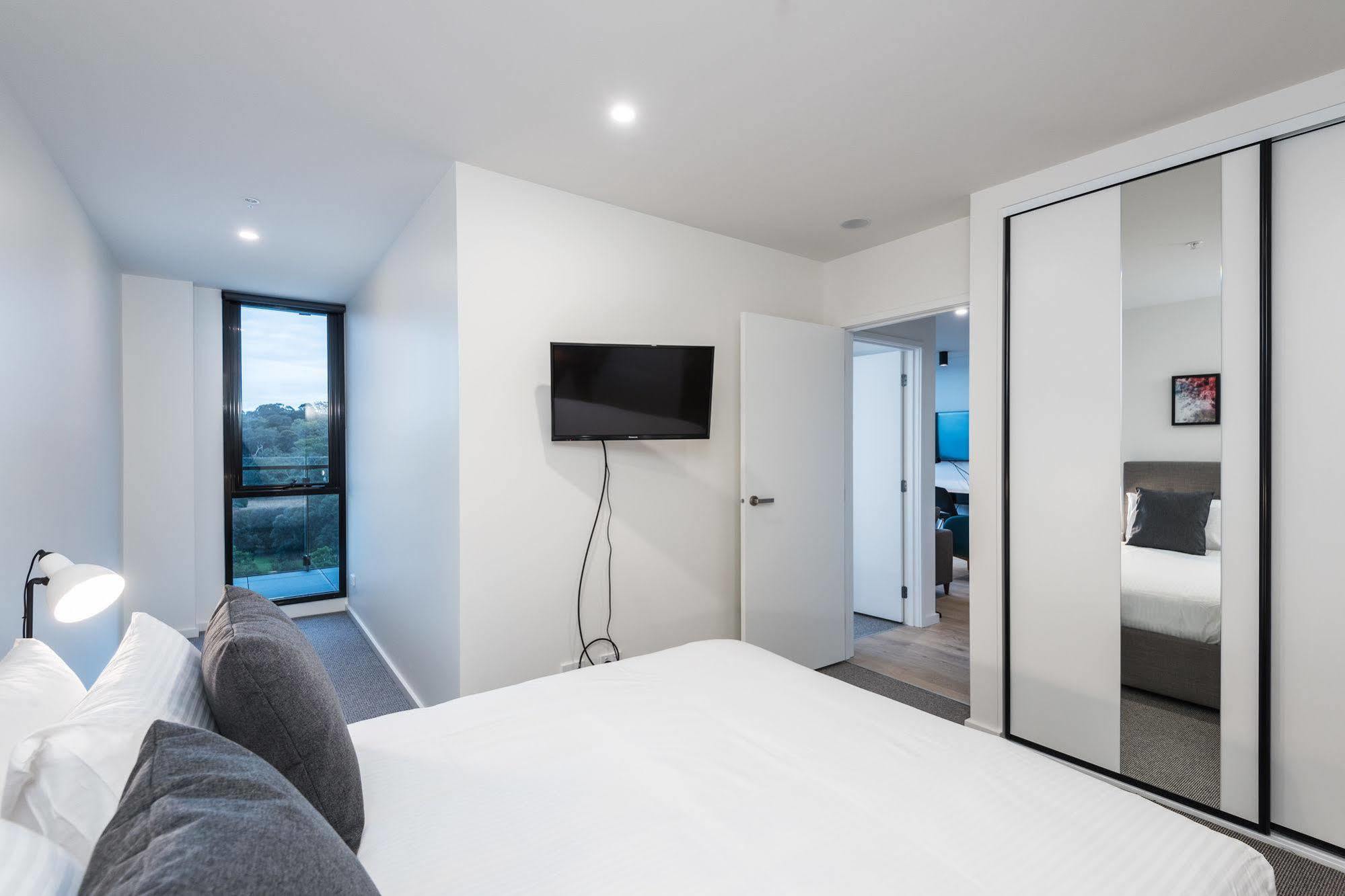 Playhouse Apartments Abbotsford Мельбурн Экстерьер фото